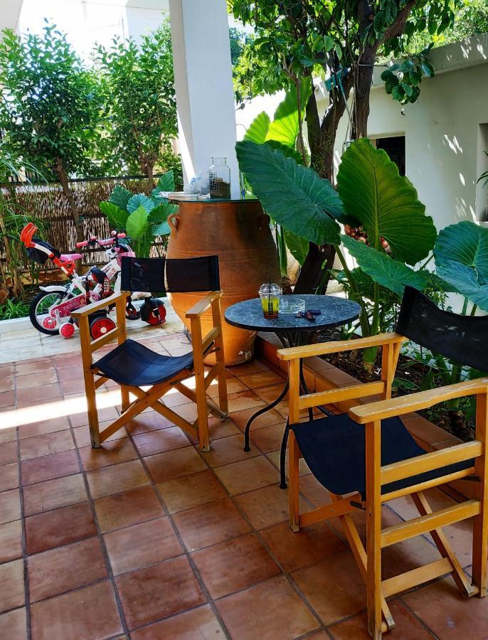 Zacharoula'S Home Chrissi Akti Chania Exterior foto